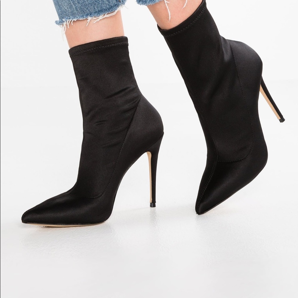 ALDO Cirelle Stiletto Sock Booties Black Size 9